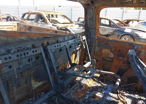 2015 Chevrolet Silverado 1500 1Lt из США, поврежденный, VIN 3GCPCREC7FG166324